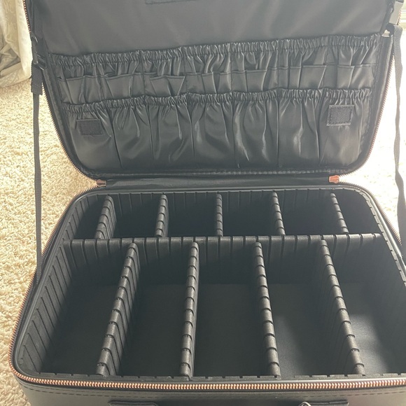 NEW Fancii Madison Travel Large Makeup Bag - Picture 2 of 8